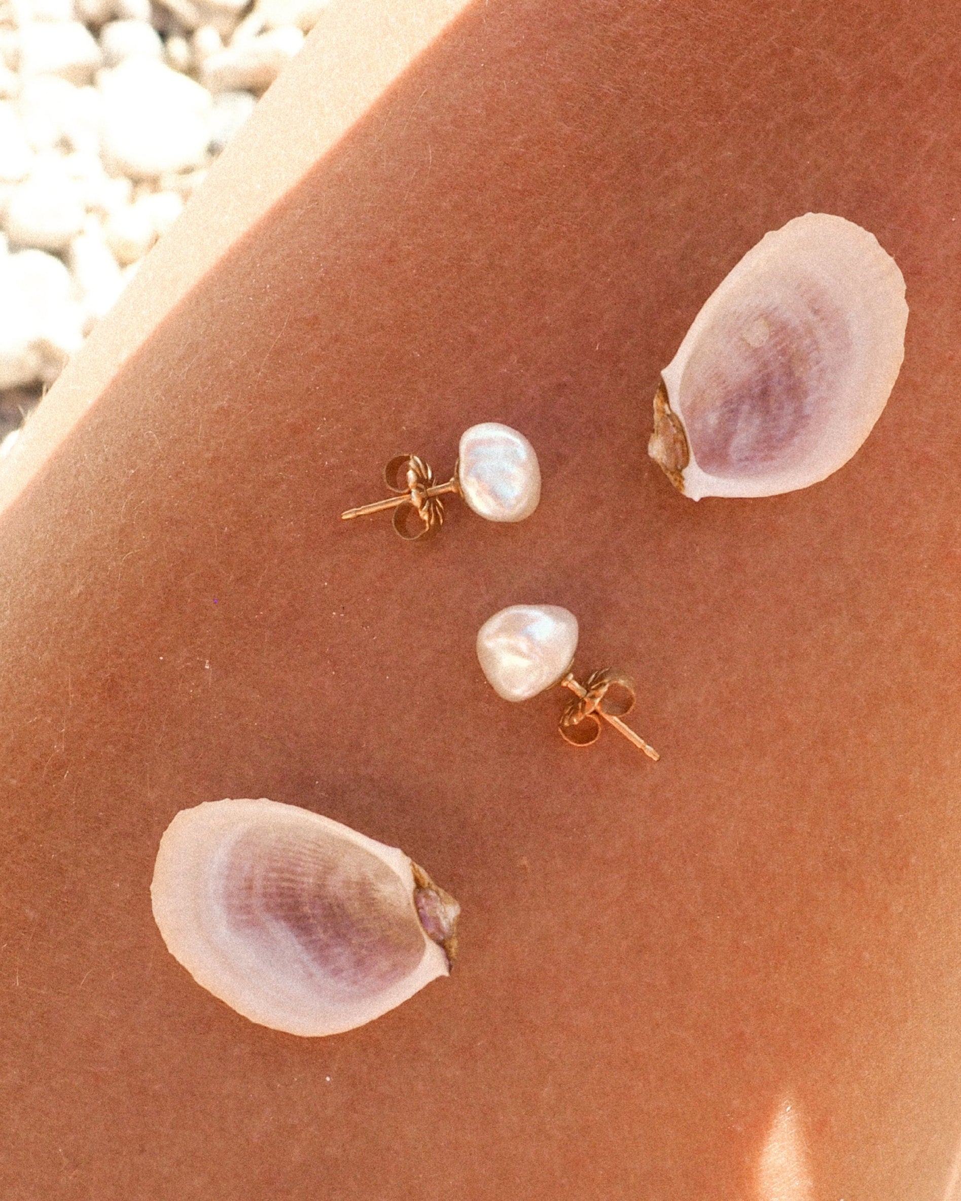 ALAIA Ear Studs