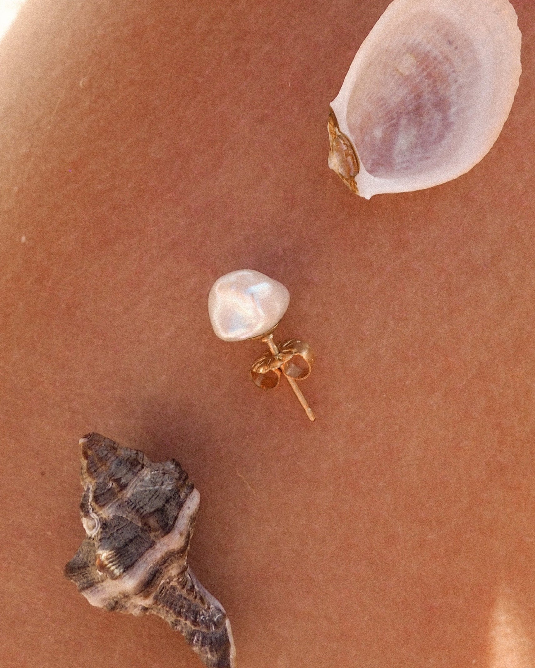 ALAIA Ear Studs