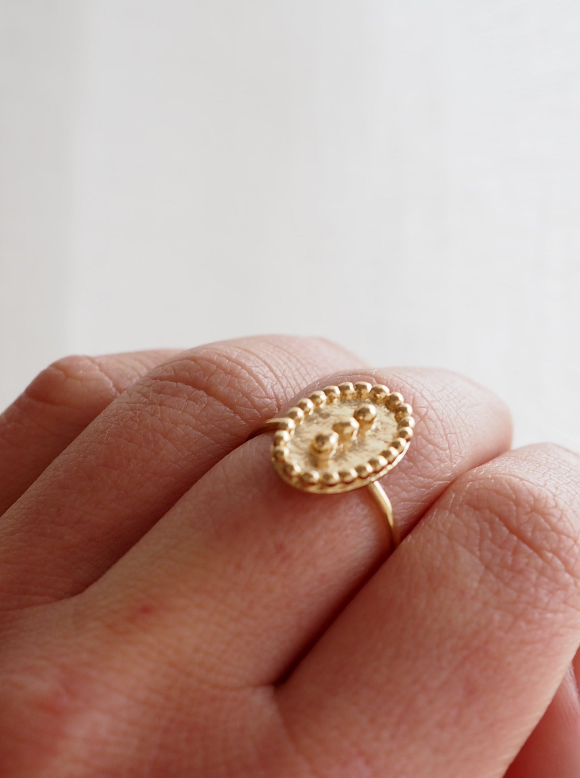VALENCIA Ring
