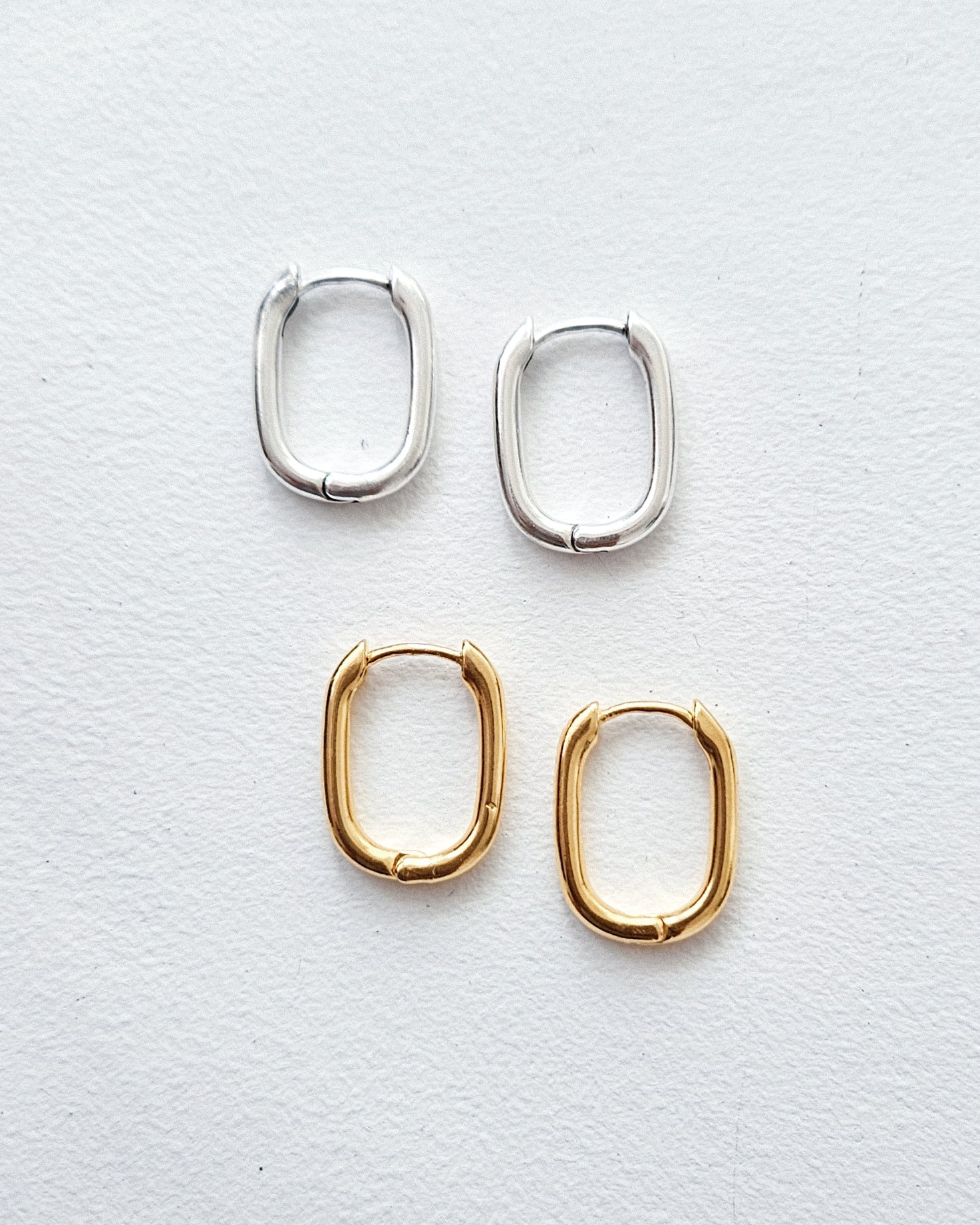 CALA Oval Hoops Large