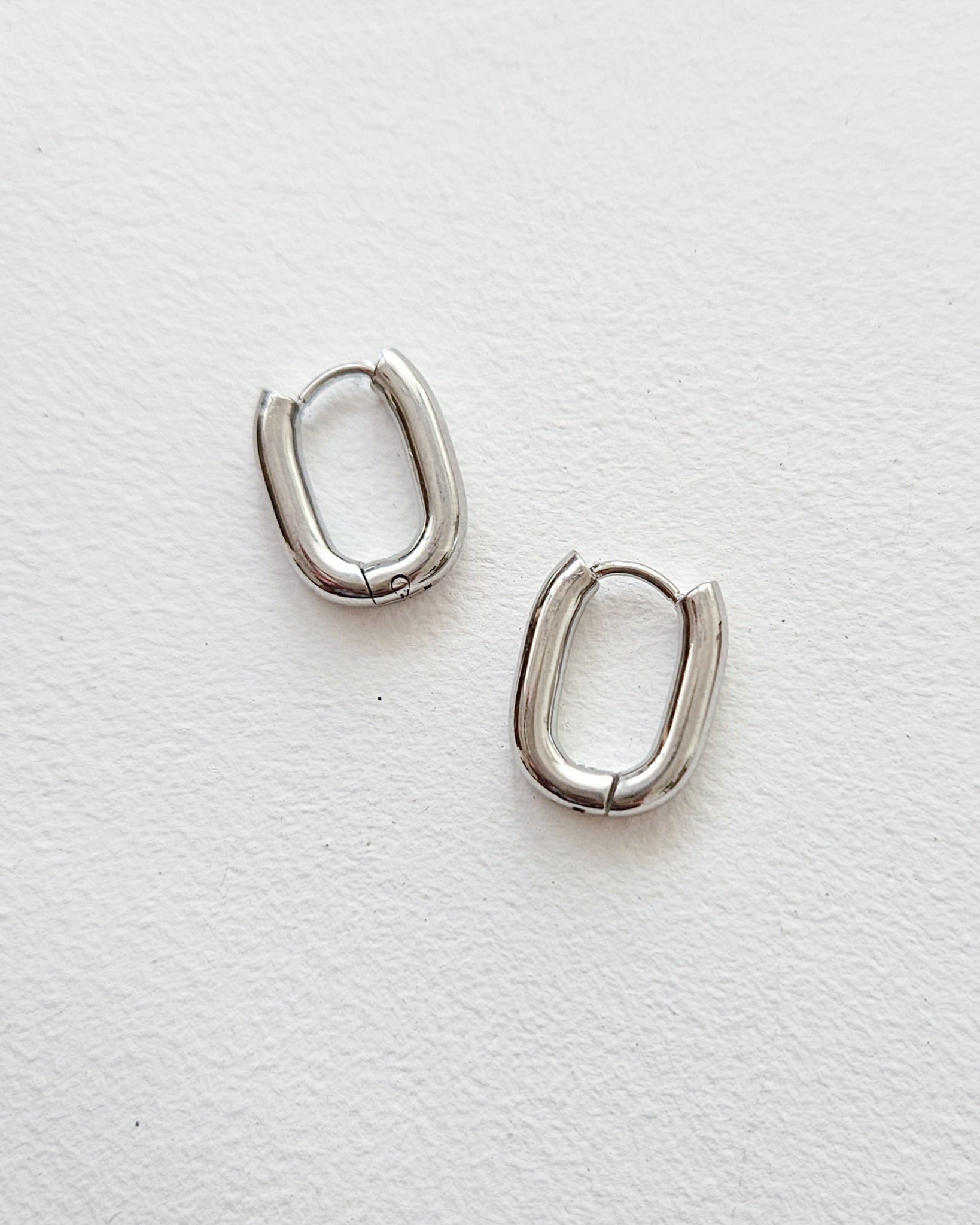 PALERMO Oval Hoops