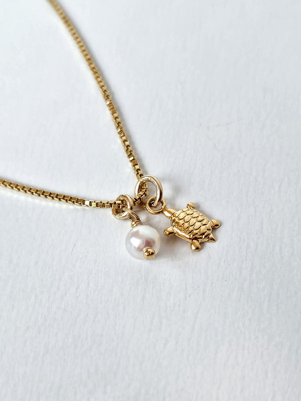 TURTLE Necklace